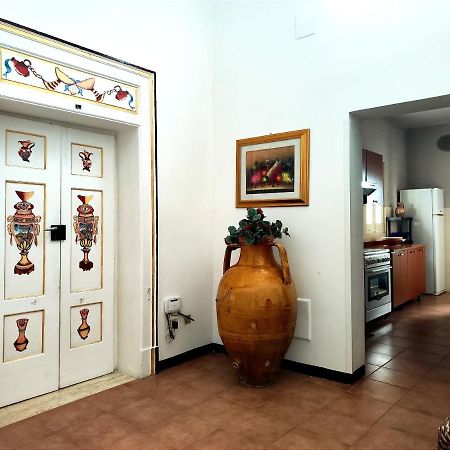 Appartamento Palazzo Antonelli Monopoli Extérieur photo