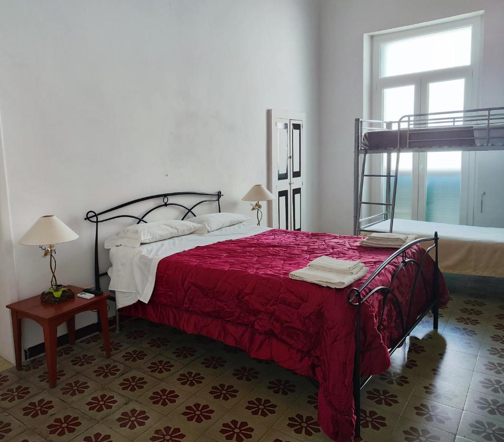Appartamento Palazzo Antonelli Monopoli Extérieur photo