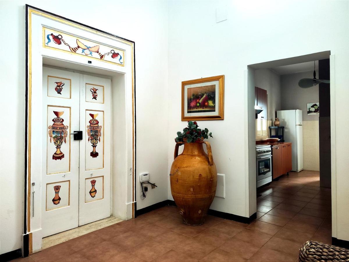 Appartamento Palazzo Antonelli Monopoli Extérieur photo